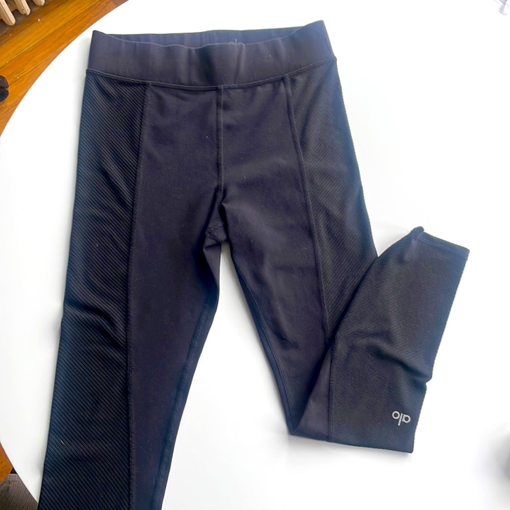 ALO Yoga 7/8 black leggings - 24” inseam. NWOT